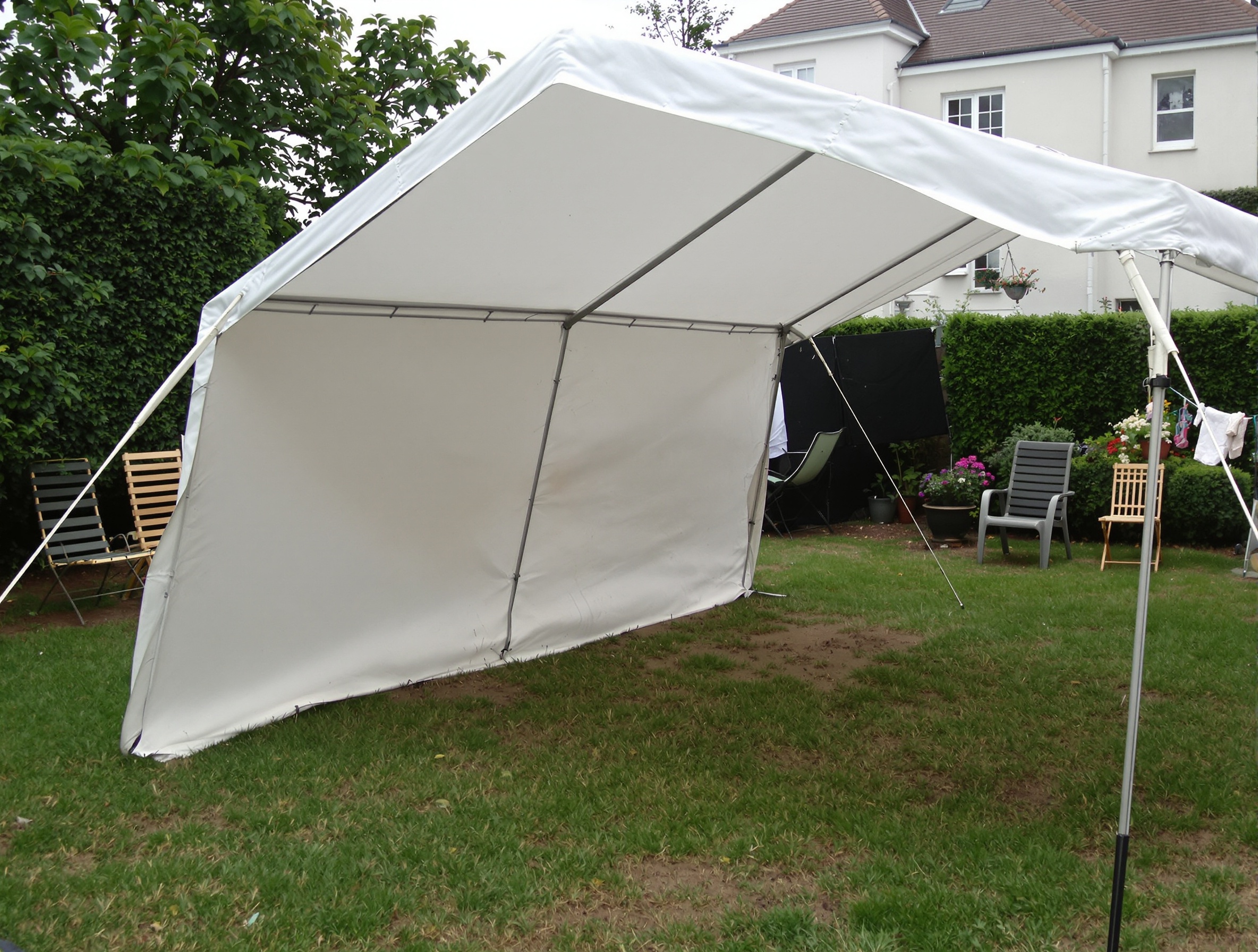 Exemple d'une annonce typique sur une plateforme généraliste pour la location de barnum